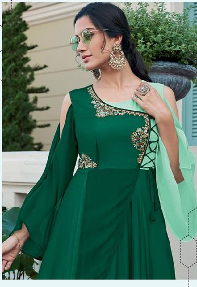 How to wear green - color combinations and outfits with green | Green  outfit, Green fashion, Emerald green outfit