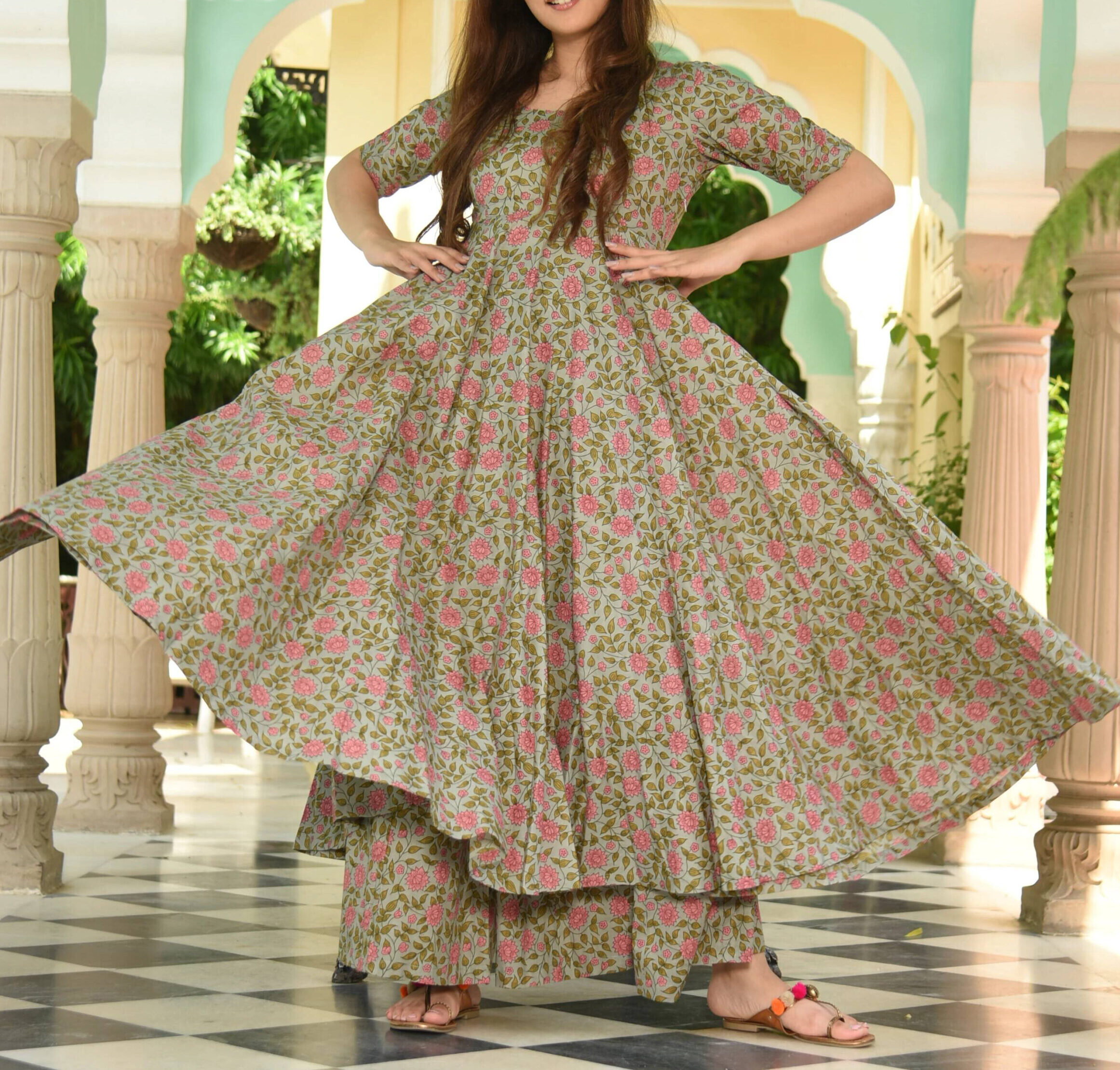 georgette Women Pink Foil Short Strap Kurta with palazzo pants, Size: S/M/L  at Rs 1000 in Gurgaon