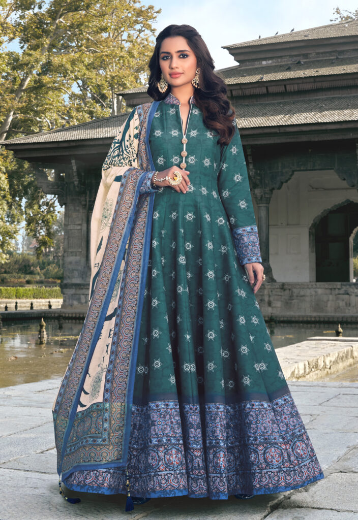 Buy Ahalyaa Navy Blue & Golden Foil Printed Maxi Dress With Attached Dupatta  Online at Best Price | Distacart