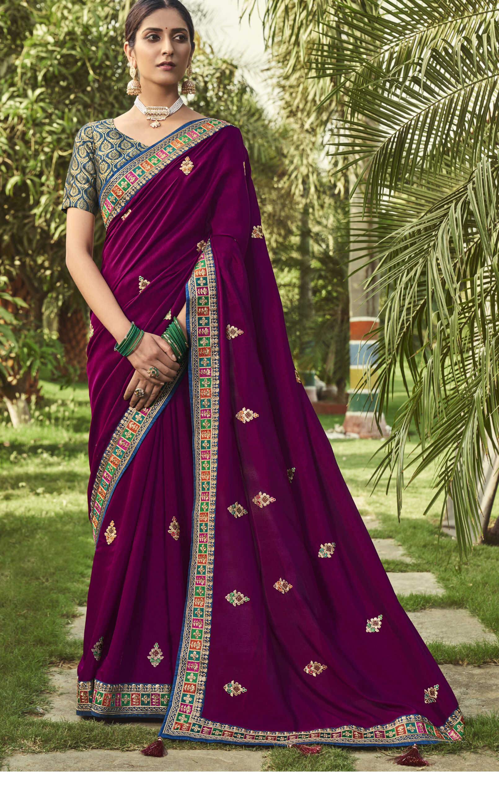 Buy Peach Zari Weaving Silk Saree With Blouse Online At Zeel Clothing
