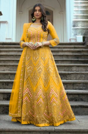 Haldi dress for bride sister online best sale