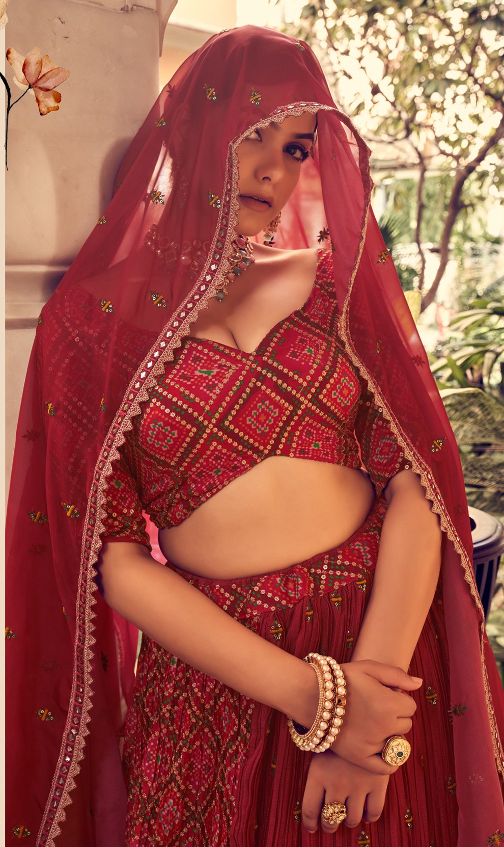 Red Lehenga - Buy Red Bridal Lehenga Cholis Online - Kalki Fashion