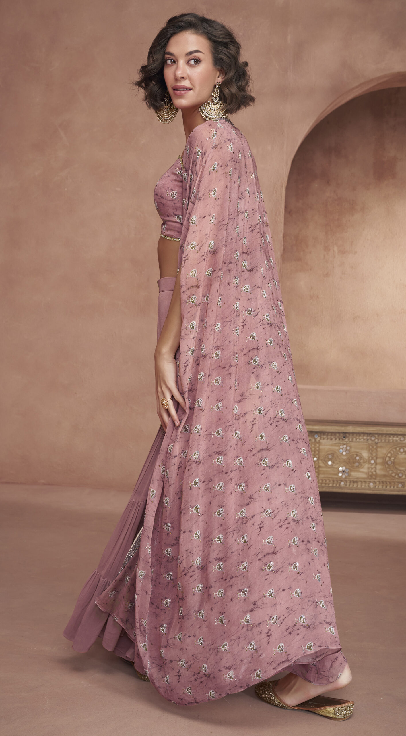 Influencer Sakshi Sindwani's wedding wardrobe had custom creations by the  country's biggest designers | Vogue India