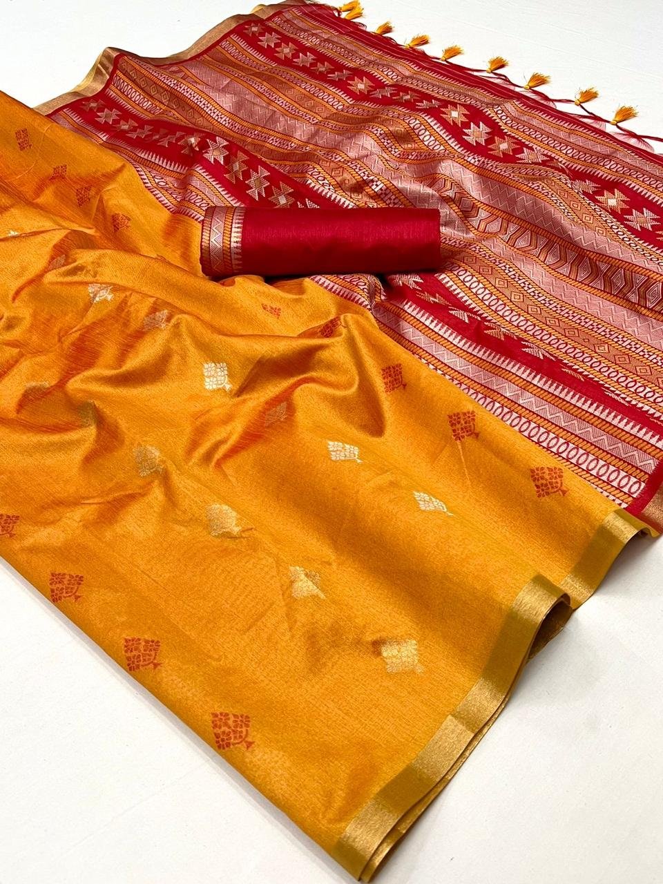 Handloom Silk Soft Silk Sarees for Wedding Yellow Saree Look