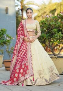 white lehenga with red dupatta party wear
