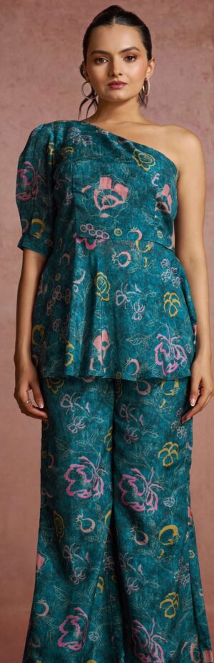 Indo western stylish co-ord set women size