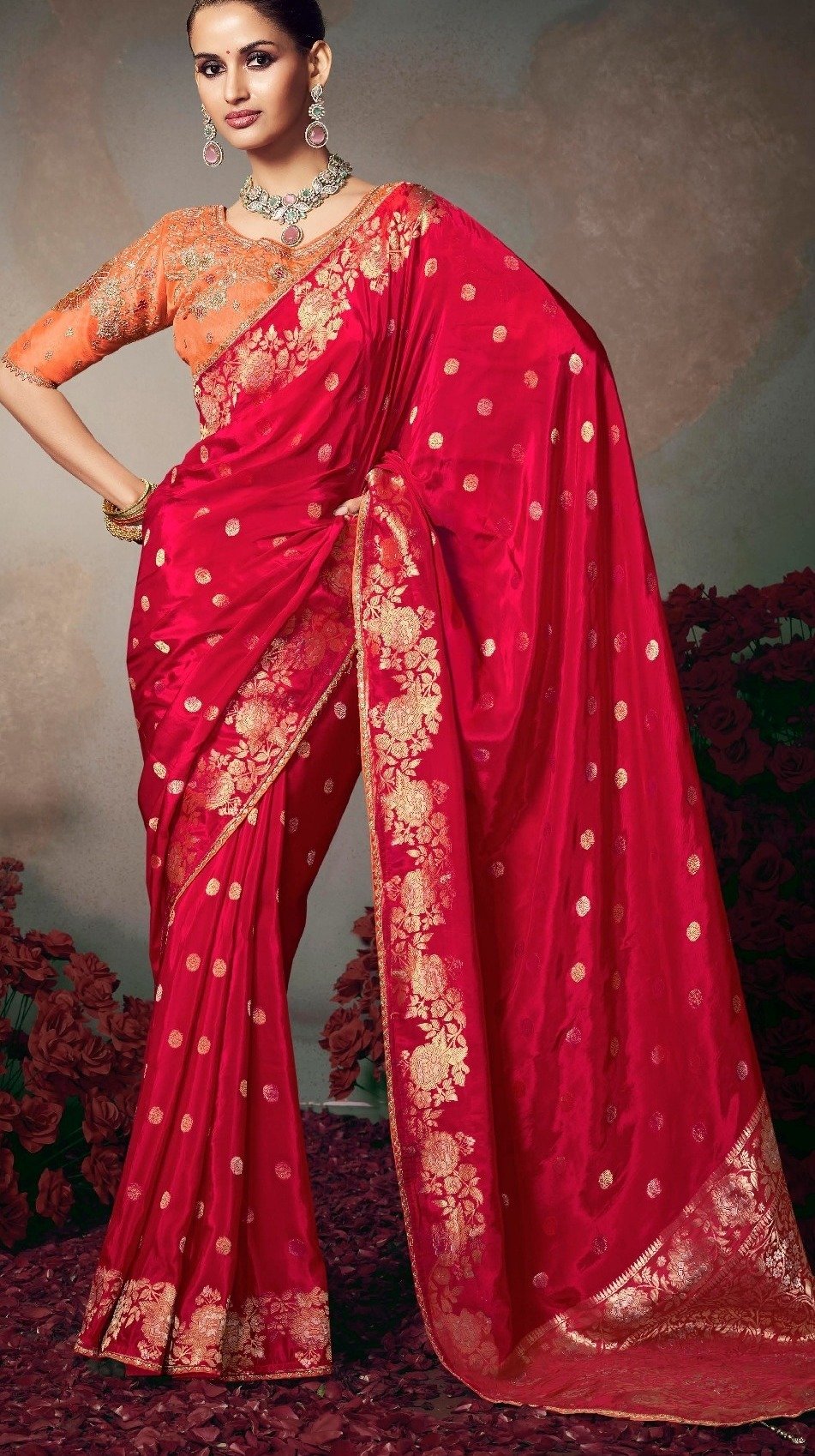 Red Wedding Saree for Bride Look 2026